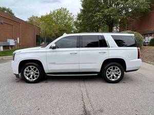 Prezzo basso, GMC Yukon SLT del 2017, auto usata in vendita. - Product Image 4