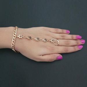 Urthn <b>Gold</b>-Plated Hand Harness Chain 1502364 Fine <b>Toe</b> <b>Ring</b> - Product Image 1