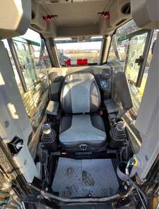 ซื้อรถตักล้อยาง Caterpillar 420F ปี 2016 ขนาด 9 ตัน พร้อมปั๊ม MOOG สำหรับงานฟาร์ม - Product Image 5