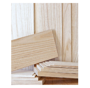 Madera de fresno de calidad de exportación en venta a bajo precio, adecuada para carpintería y uso en la construcción. - Product Image 6