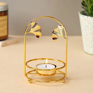 Nouveaux Porte-Bougie Tealight Décoratifs Diwali en Métal avec des Motifs Artistiques Uniques Idéal pour Créer une Ambiance Festive - Product Image 1