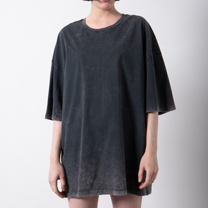 T-shirt décontracté surdimensionné pour femme, personnalisé, boutonné, plusieurs couleurs, technique de lavage Moonwash, 100% coton, 180-280 GSM, Hip Hop - Product Image 1