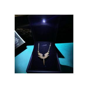 Collana di zirconi da donna placcata oro michael