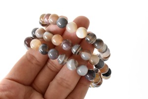 Wholesale Natural 8mm Botswana Agate <b>Healing</b> Crystal <b>Bracelet</b> for Meditation Jewelry - Product Image 1