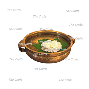 Admirable Design Urli En Laiton Martelé Urli Fait À La Main Forme Ronde Urli Décoratif Pour Mariage Diwali Utilisation - Product Image 1