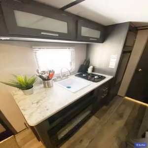 Mini Casa Rodante, Caravana, Solución de Aventura Autónoma para 4 Personas, 5080x2095x1950mm, en Venta - Product Image 1