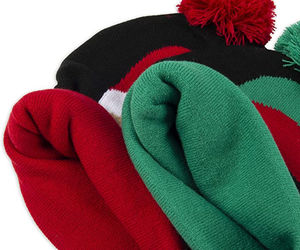 Chapeau de Noël rouge en non-tissé pour adulte, chapeau de Père Noël, bonnet de Noël - Product Image 5