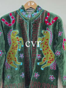 Manteau brodé en velours de style chinois avec motif animalier, col mandarin, manches longues, vêtements d'extérieur d'hiver pour adultes - Product Image 5