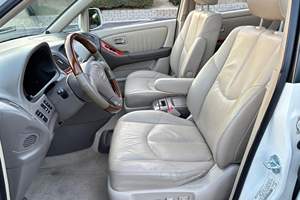Lexus RX 300 del 2002, Usado, Sin Reserva, 1 Dueño, Motor V6, Tracción en las Cuatro Ruedas, Propiedad de California - Product Image 4