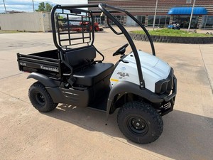 COMPRE AHORA UTV Mule SX 4x4 de 2 Plazas con Capacidad Todoterreno, Motor de 4 Tiempos, Certificado por la EPA y la CEE, con Bloqueo de Diferencial, Listo para Enviar - Product Image 1
