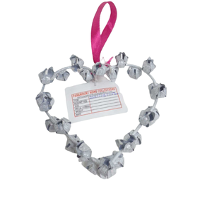 Nouveau coeur suspendu décoratif pour la décoration murale décoration de mariage et de noël argent avec paillettes faites à la main - Product Image 2