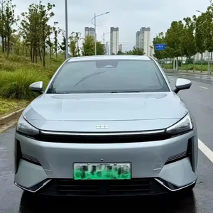 Geely Galaxy L6 2025 EM-i 140km Usado: Chasis E-CMA, Motor Raytheon Híbrido - Product Image 1