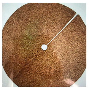 Couvercle de disque de fibre de coco de haute qualité avec matériau en fibre de coco écologique idéal pour protéger les arbres et conserver l'humidité - Product Image 1