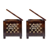 Corde en bois légère et portable élégante Peedi Mini Seater Design moderne Ottoman rouge et blanc cassé pour s'asseoir à l'intérieur à l'extérieur
