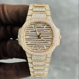 Dernière montre de luxe en diamant Moissanite VVS avec mouvement à quartz automatique 42MM ton blanc affichage complet de la glace pour design suisse - Product Image 1