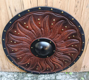 โล่คอสเพลย์ไวกิ้งแบบ DIY ใช้งานได้จริง พร้อมด้ามไม้ ผลิตมีดด้วยมือ รองรับการปรับแต่งตามความต้องการของลูกค้า (OEM) - Product Image 5