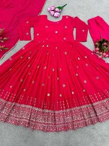 Style indien Nouveau Designer Party Wear Look Full Robe de travail à séquence de broderie lourde et fond entièrement cousu et Dupatta - Product Image 2