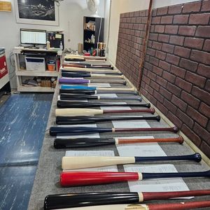 Batte de baseball en bois personnalisée de qualité Champion équipement de sport OEM professionnel pour jeux intérieurs/extérieurs nouvelle batte de meilleure qualité - Product Image 5