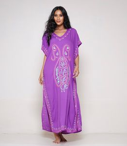 Ropa de moda de alta calidad, caftán bohemio con aberturas laterales para mujer, caftán largo bordado a mano con estilo, Vestido de playa con cuello en V - Product Image 1