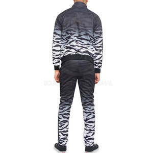 Conjuntos Deportivos Sublimados Personalizados para Hombre, Ligeros, Transpirables, Tallas Grandes, 100% Poliéster, Estampados, para Invierno, Superventas - Product Image 3