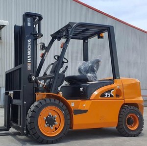 Counterbalance <b>Forklift</b> 2 Ton Seated Operation Outdoor Pavement Use. - Product Image 5