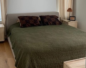 Edredón Reversible de algodón, colcha de color verde oliva, cosido a mano, acolchado, suave - Product Image 1
