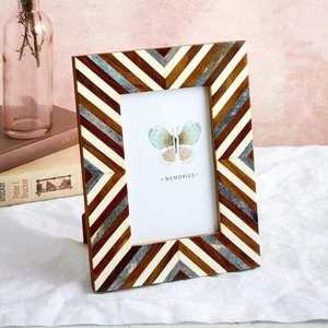 Cadre photo en bois de qualité supérieure 100% avec travail en os - Product Image 2