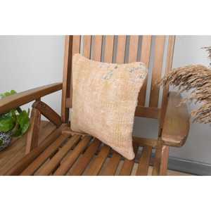 Oreiller patchwork Kantha en laine beige 14x14 pouces oreiller rustique moelleux brodé vintage de luxe pour une utilisation au sol - Product Image 3