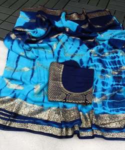 Saree en dentelle à fleurs avec conception de chemisier en velours pour femme - Product Image 2