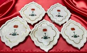 Vente directe Plateaux en marbre blanc de haute qualité Fournisseur indien Artisanat artistique en pierre pour restaurant Décoration intérieure Festivals Plateau - Product Image 3