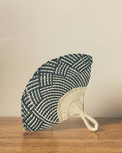 Vente chaude Seagrass Handfan Vietnam Écologique Artisanat À La Main Pour Les Événements En Plein Air Seagrass Handfan Approvisionnement Fiable À L'exportation - Product Image 2