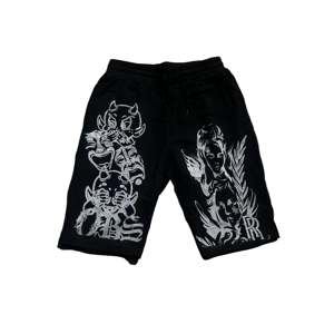Shorts de Baño Devil Board de Cintura Media, Transpirables, Cómodos y Elegantes - Product Image 1
