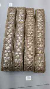 ที่กำหนดเองทำ1.5นิ้วความกว้างเครื่องปักด้วยเลื่อมเย็บปักถักร้อยและสีทองริบบิ้นและลูกไม้สำหรับชุดแต่งงาน - Product Image 5