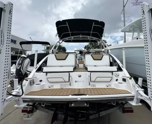 Bateau de travail à propulsion à jet à deux moteurs Yamaha 252SE 360HP 2023, professionnel, en fibre de verre, d'occasion, avec remorque - Product Image 5