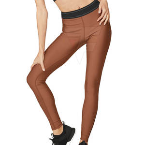 Ensemble de yoga personnalisé pour femmes, vente en gros, sans couture, 2 pièces, vêtements de sport, leggings taille haute et soutien-gorge de sport - Product Image 3