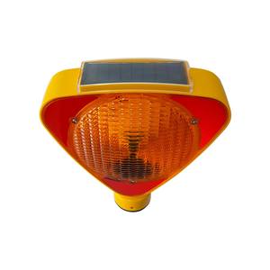 Barricade solaire jaune Ileritraffic, triangulaire, 11811 FL S PC-ABS, lumière d'avertissement de circulation clignotante à LED, 90x235x290mm, 0,84kg - Product Image 3
