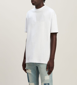 Camiseta gráfica para hombre-Summer Ready Streetwear Tee con estampado de efecto Spray, para fiestas, festivales o camiseta informal para hombre - Product Image 3