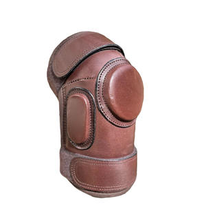 Protège-genoux en cuir Polo pour l'équitation, entraînement, durable, léger, confortable, ajustement réglable, équipement équestre pour l'écurie et le terrain - Product Image 3