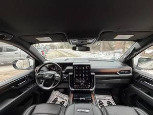 IMPRESIONANTE G-M-C Yukon Denali 2025 4x4 4 Puertas, Transmisión Automática, Pantalla Táctil con Panorámica - Product Image 3