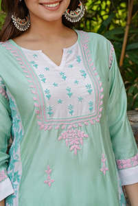 Mới Nhất Thiết Kế Ưa Thích Salwar Kameez Phù Hợp Với Phụ Nữ Tinh Khiết Cotton Giản Dị Lễ Hội Mặc Đơn Giản Chikankari <span class=keywords><strong>Kurtis</strong></span> Ngọt Giá Thấp - Product Image 4