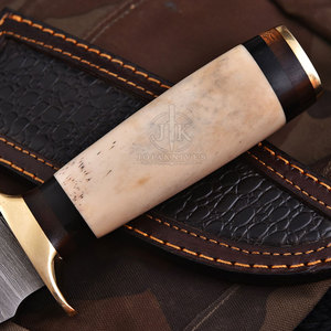 Cuchillos de Caza de Acero de Damasco con Mango de Madera, Servicio OEM, Logotipo Personalizado, Color Sólido, Garantía de 3 Años - Product Image 5