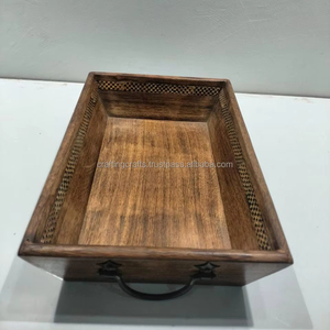 Plateau de service en bois d'acacia poli fait à la main, avec sections séparées pour le fromage, les desserts et la salade, vente chaude - Product Image 4