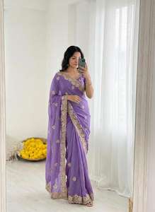 ผ้าซิลค์จอร์เจตต์เนื้อนุ่มสำหรับผู้หญิง พร้อมงานปักหนัก ลาย C Pallu Zari  ตกแต่งขอบด้วยงาน Cut Work ผลิตในอินเดีย - Product Image 4