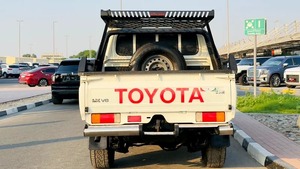 Camioneta LandCruiser Doble Cabina 2019 Diésel 4.5L en venta - Product Image 4