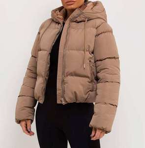 Veste matelassée pour femme Veste par temps froid avec personnalisation complète sur les tendances - Product Image 3