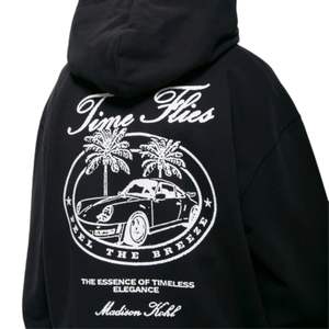 Time Flies Sweat à capuche surdimensionné OTH Noir Polaire en coton épais Coupe décontractée Streetwear Capuche à double doublure Vêtements de luxe modernes - Product Image 3