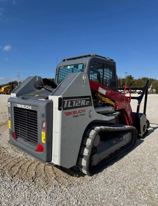 จัดส่งฟรี Takeuchi TL12R2 รถตักล้อยางขนาดเล็ก 111 แรงม้า พร้อมหัวบดไม้ น้ำหนัก 1,349 กก. ROC, อัตราการไหลสูง 153 ลิตร/นาที ราคาดีที่สุด - Product Image 6