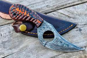 Couteau à dépecer en acier Damas fait main, lame fixe en acier, couteau de chasse avec crochet, fourreau en cuir et qualité personnalisable OEM - Product Image 3