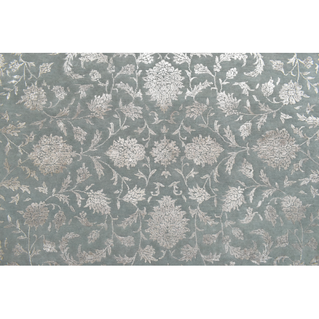 สีเทา/เงิน