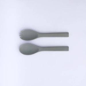 Cuillère et fourchette à salade en résine artisanales professionnelles, couverts en résine pour restaurant, hôtel, restauration, dîner et usage domestique - Product Image 1